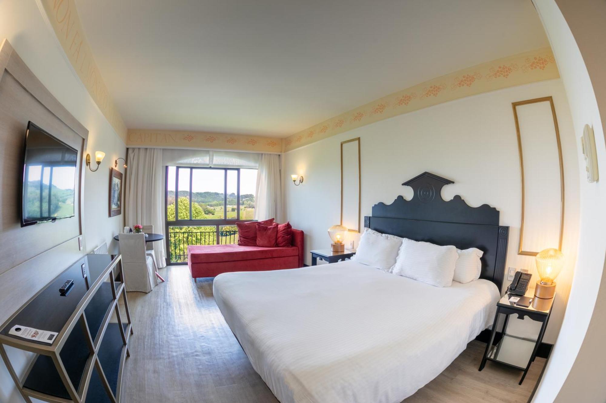 ホテル&スパ ド ヴィーニョ オートグラフ コレクション Bento Gonçalves エクステリア 写真 A room at the hotel