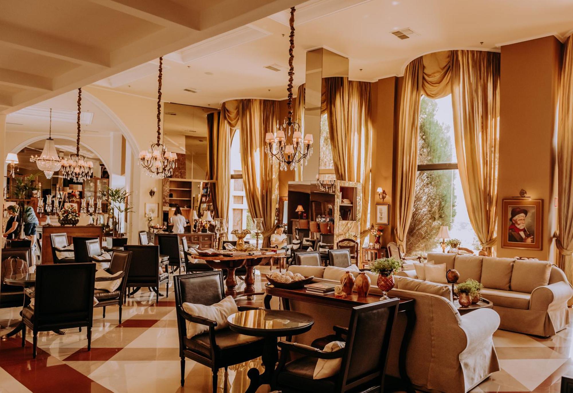 ホテル&スパ ド ヴィーニョ オートグラフ コレクション Bento Gonçalves エクステリア 写真 The lobby