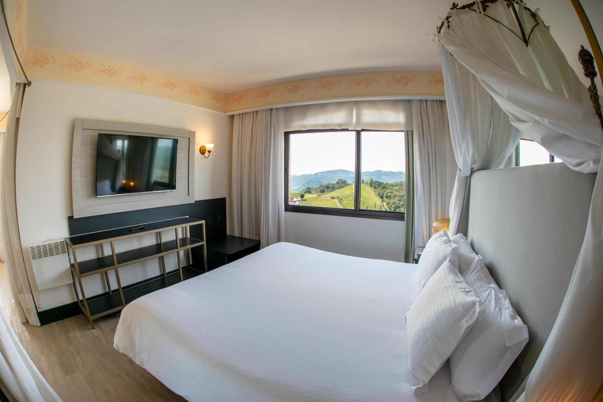 ホテル&スパ ド ヴィーニョ オートグラフ コレクション Bento Gonçalves エクステリア 写真 A bedroom at the hotel
